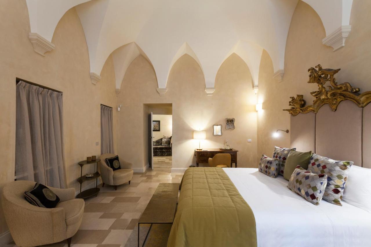 Palazzo Maresgallo Suites & Spa 레체 외부 사진
